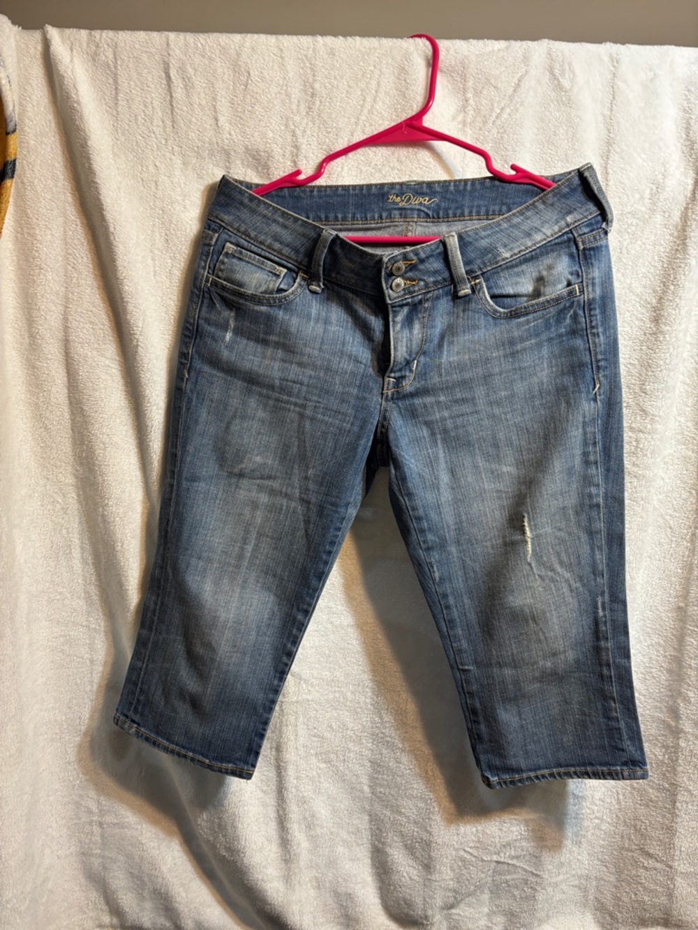 Old Navy Light Blue Cropped Denim Jeans